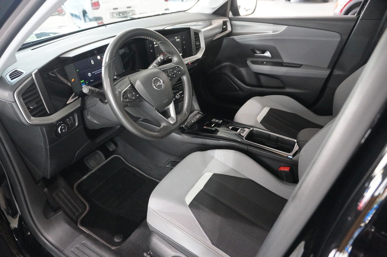 Fahrzeugabbildung Opel Mokka-e ELEGANCE 3-PHASIG NAVI/LED/KAMERA/DAB+