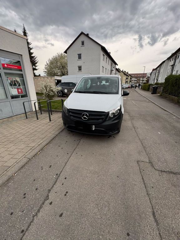 Image of Mercedes-Benz Vito