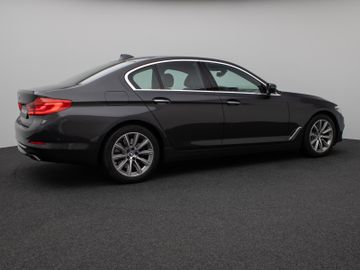 Fahrzeugabbildung BMW 540i Luxury Line HUD ACC LED Kamera 360°