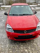 Renault Clio Yahoo! 1.2 16V 75 - Renault Clio: Yahoo