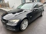 BMW 335i M-Paket  Kombi - Absolut Voll-Mot... - BMW 335 in Düsseldorf