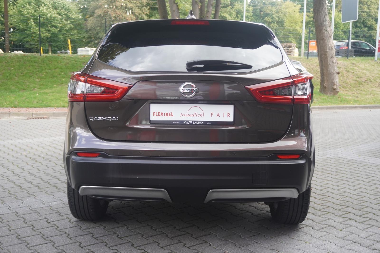 Nissan Qashqai 1.6 N-Connecta 360° Spurhalte Tempomat