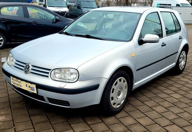 Volkswagen Golf 2.0 Auto Highline/SHZ/Tüv.11-25