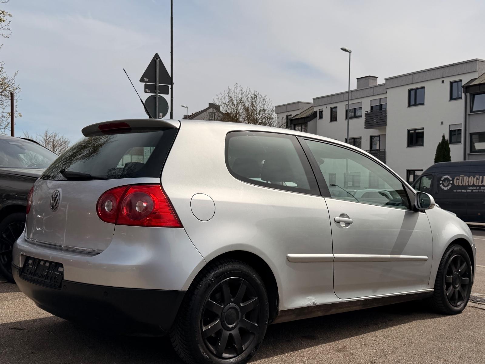 Volkswagen Golf 1,9D Sportline Automatik TÜV Navigation