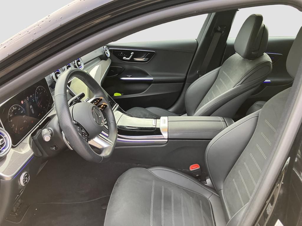 Fahrzeugabbildung Mercedes-Benz C 300 T AMG*AHZV*DISTR*DIGITAL LIGHT*MEMORY*360°