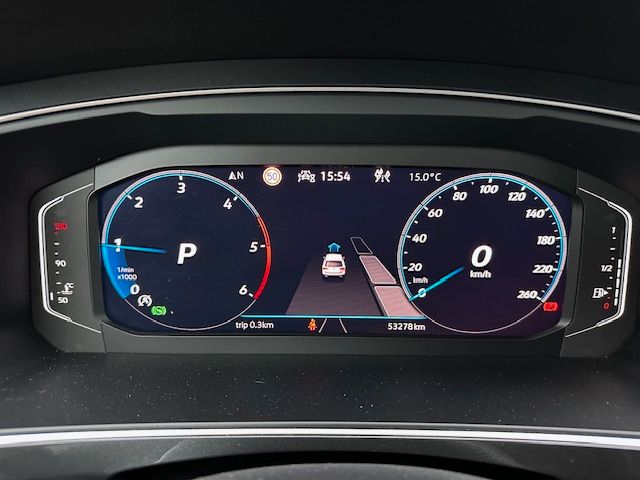 Tiguan R-Line 4Motion NAV;DCC;TWA;KAMERA