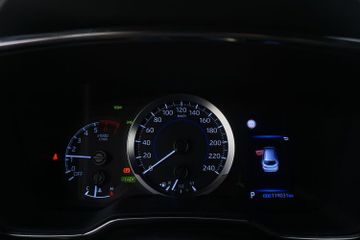 Toyota Corolla - 6