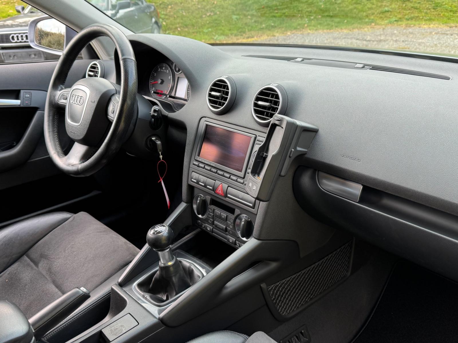 Audi Quattro 2005 — photo 22