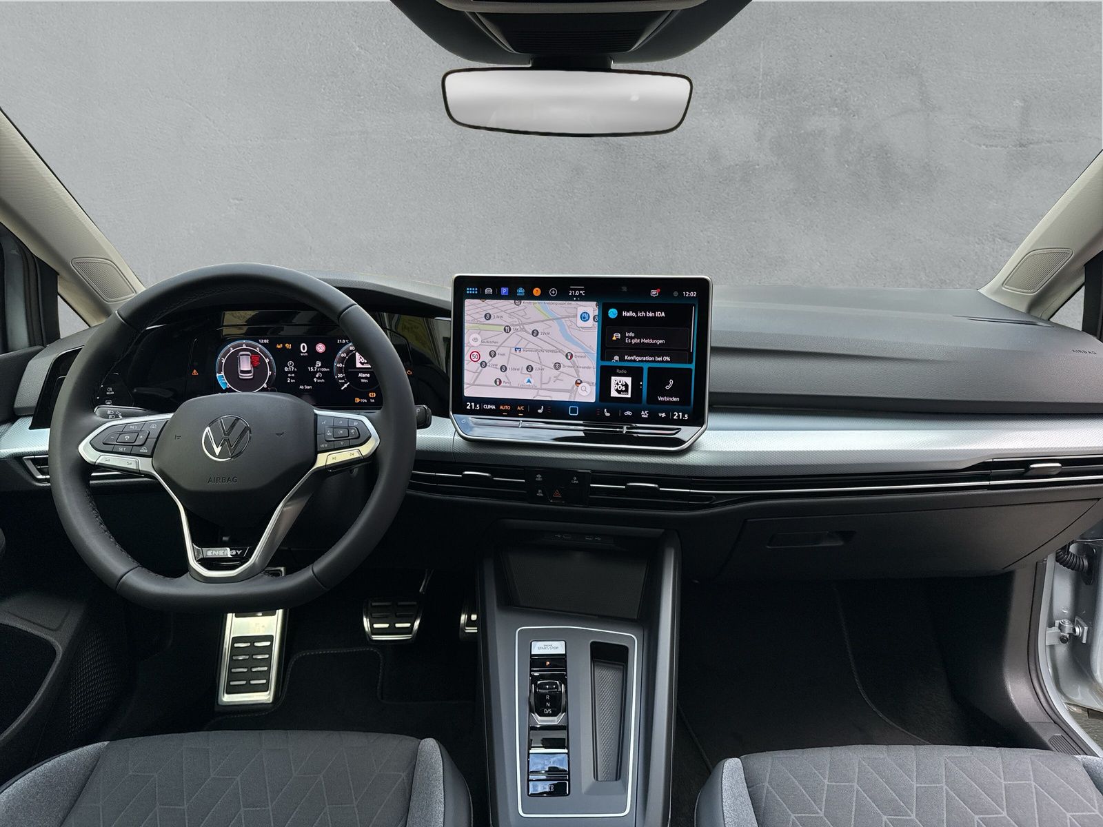 Fahrzeugabbildung Volkswagen Golf Var. Life 1,5 eTSI 110kW 7-Gang DSG Energy