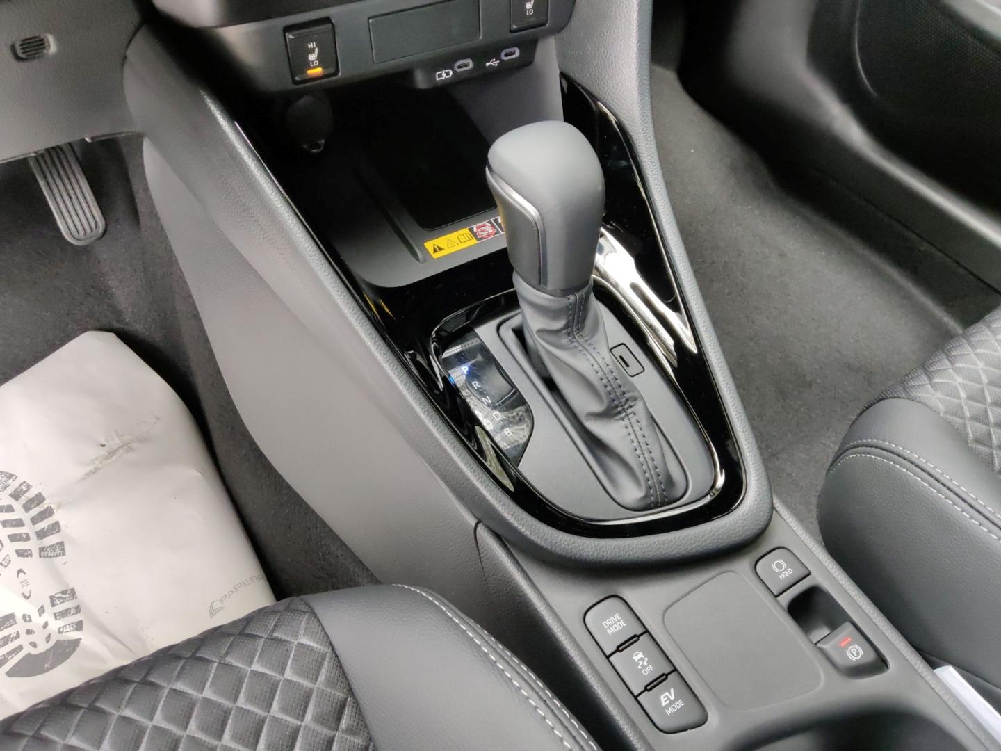 Mazda 2 Hybrid HOMURA 2026 Digitales Cockpit LED ACC A