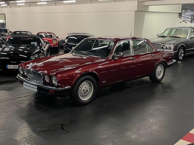 Jaguar XJ12 5.3 HE BVA