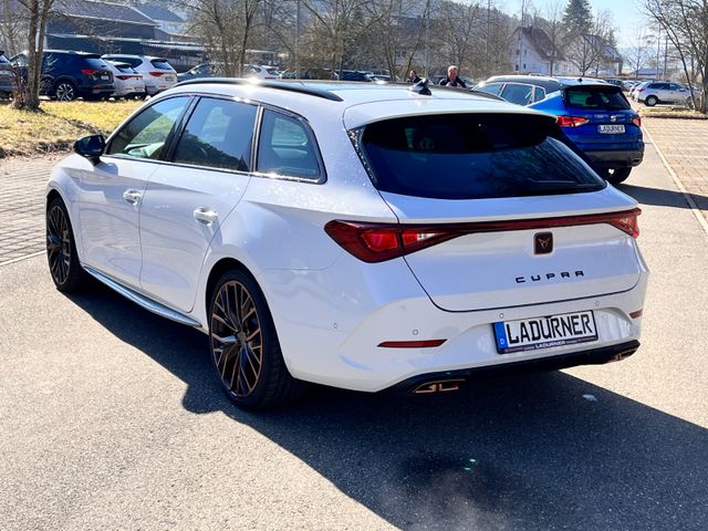 Leon Sportstourer VZ 1.4 e-Hybrid *Matrix/Pano*