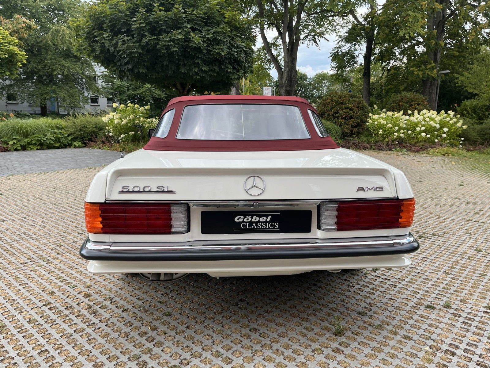 Fahrzeugabbildung Mercedes-Benz 500 SL