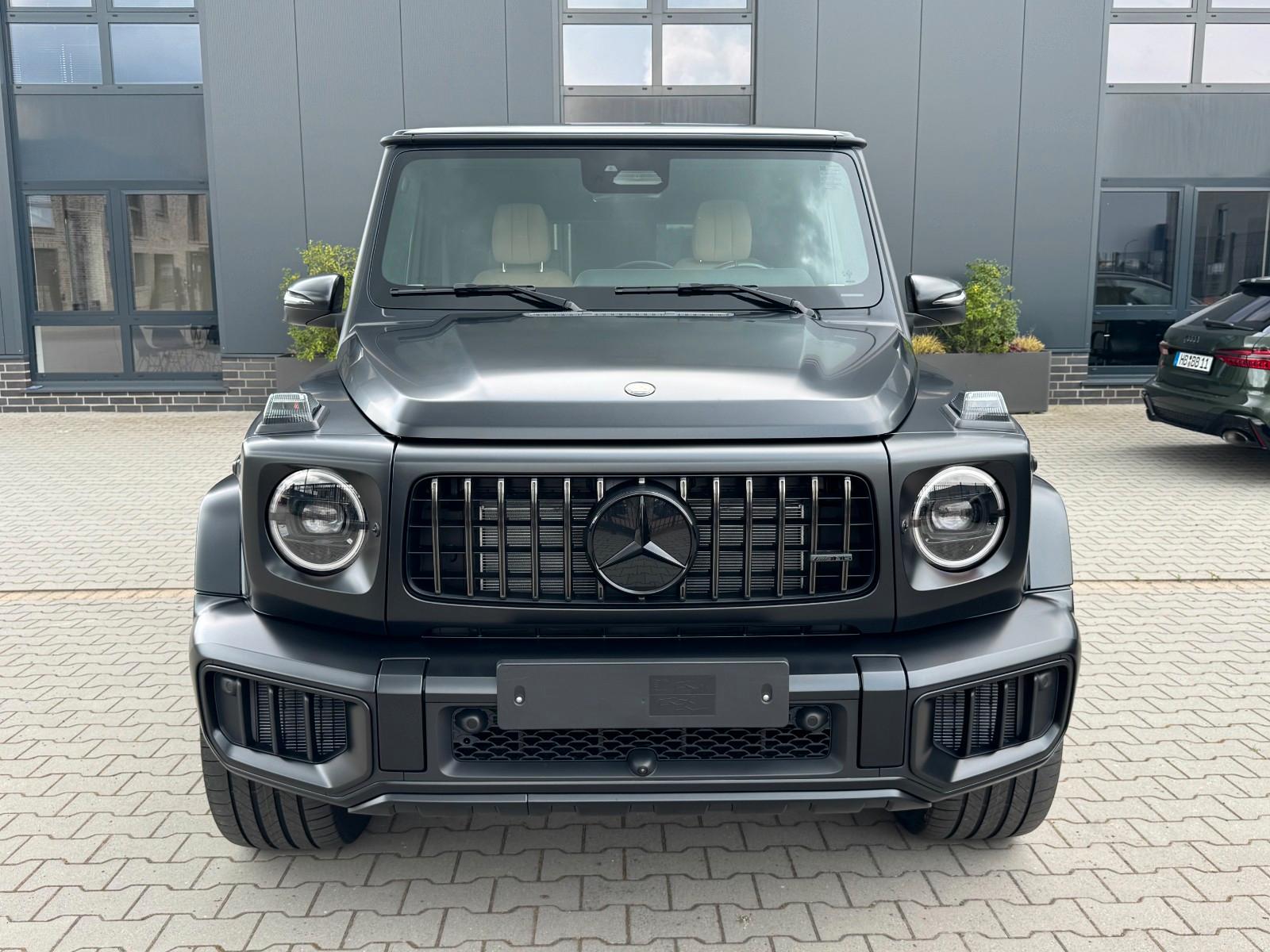 Mercedes-Benz G 63 AMG Magno Carbon Night A22 2027