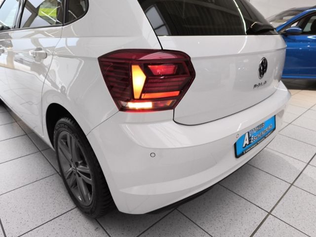 Fahrzeugabbildung Volkswagen Polo 1.0 TSI United NAVI SITZH KAM APP ALLWET