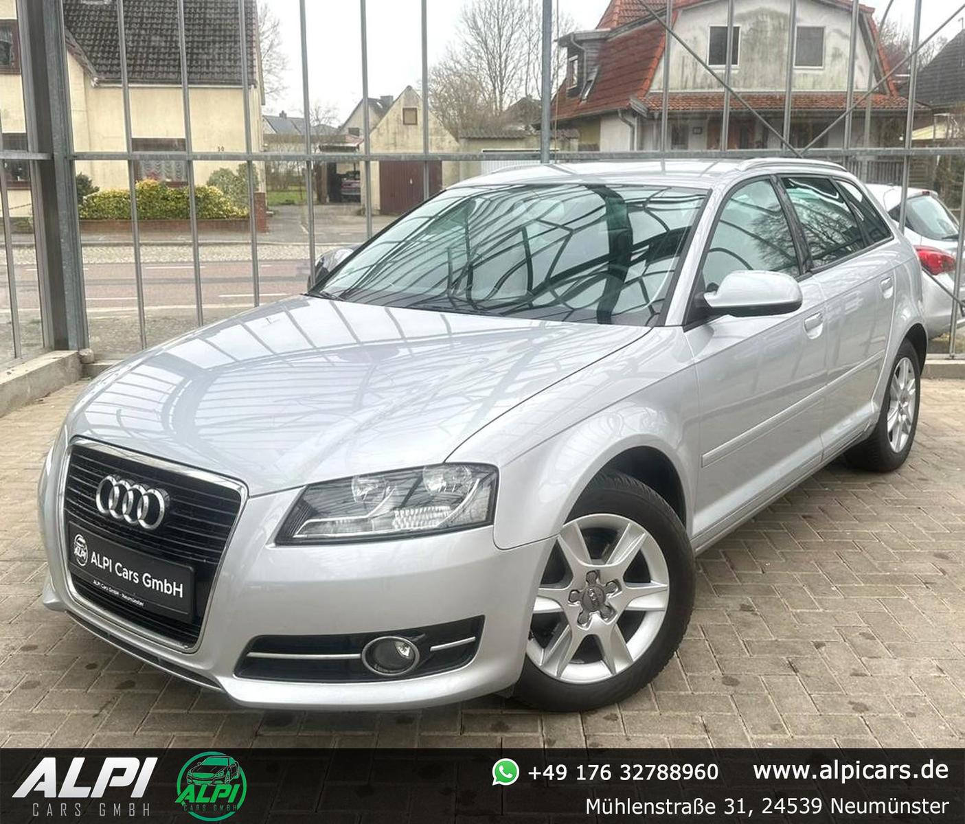 Audi A3 Sportback 1.2 TFSI Attraction *EINPARKHILFE/A