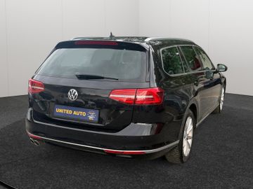 Volkswagen Passat Variant - 4