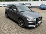 Audi Q3 design quattro - Audi Q3 Unfallwagen