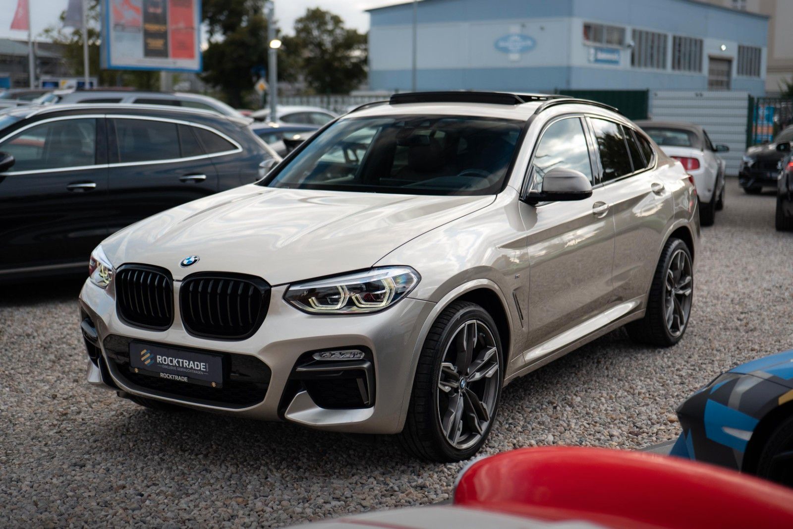 Fahrzeugabbildung BMW X4 M40i M Performance Shadow Line | Pano | LED