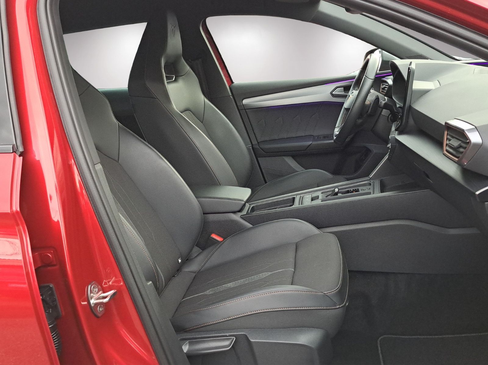 Leon Sportstourer VZ 4Drive 2.0 TSI DSG AHK