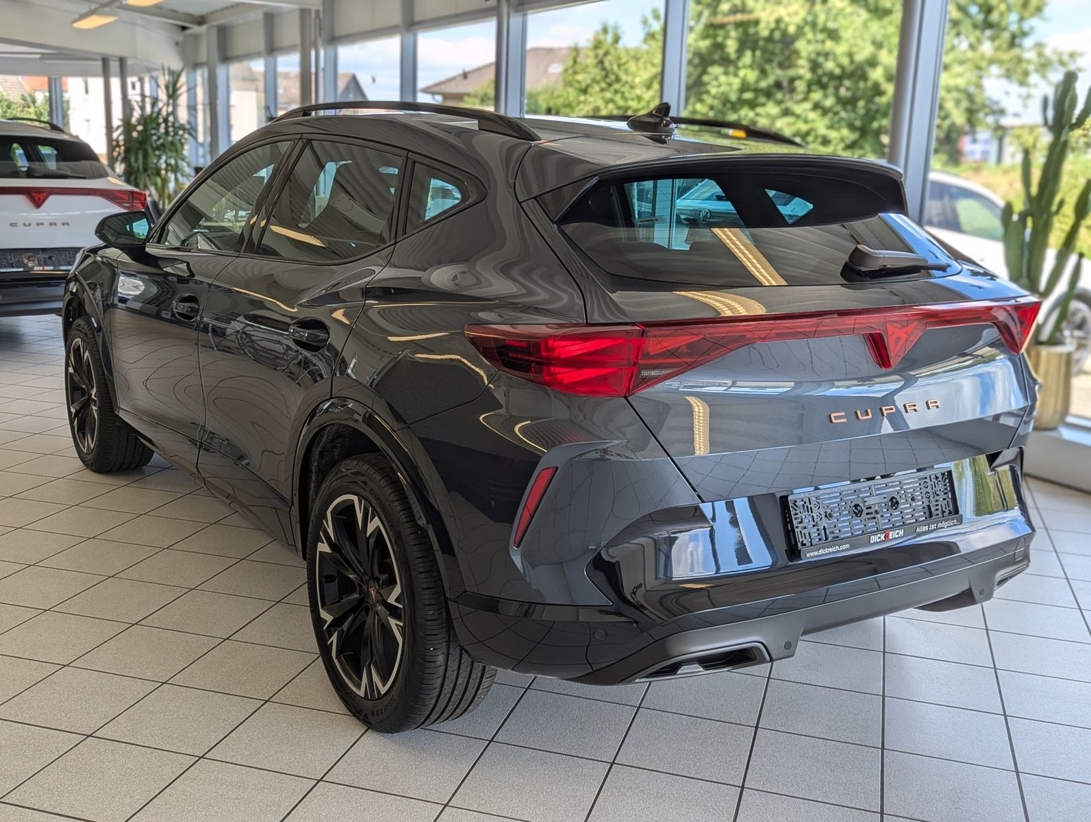 CUPRA Formentor 1.5 eTSI Dynamic / Edge-Paket ACC 18" - Image 5
