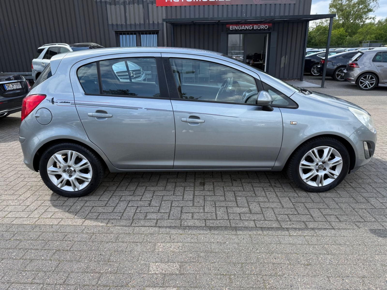 Corsa D Satellite*KLIMA*5-TÜR*TÜV NEU