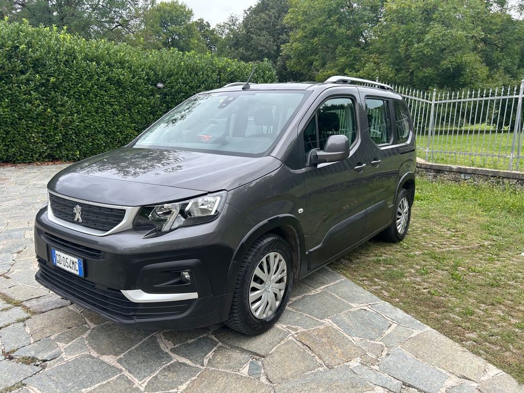 Image of Peugeot Rifter
