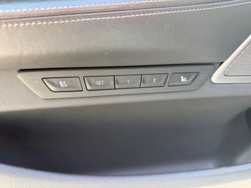 BMW 750 - 10
