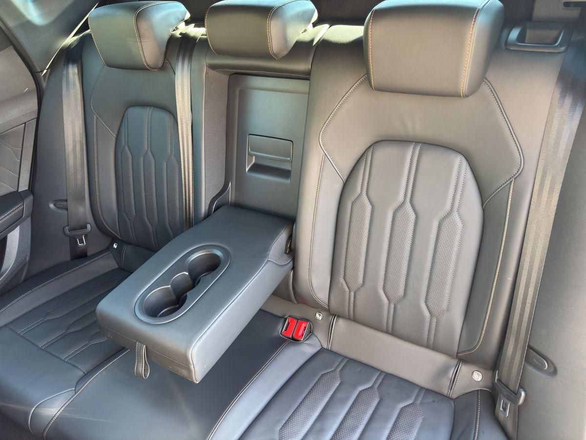 Formentor VZ5 4Drive 2.5 TSI Carbon NAVI LED APP