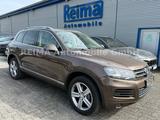 Volkswagen Touareg V6 TDI,  Navi, Leder, AHK, Pano - Volkswagen Touareg aus 2010: V6