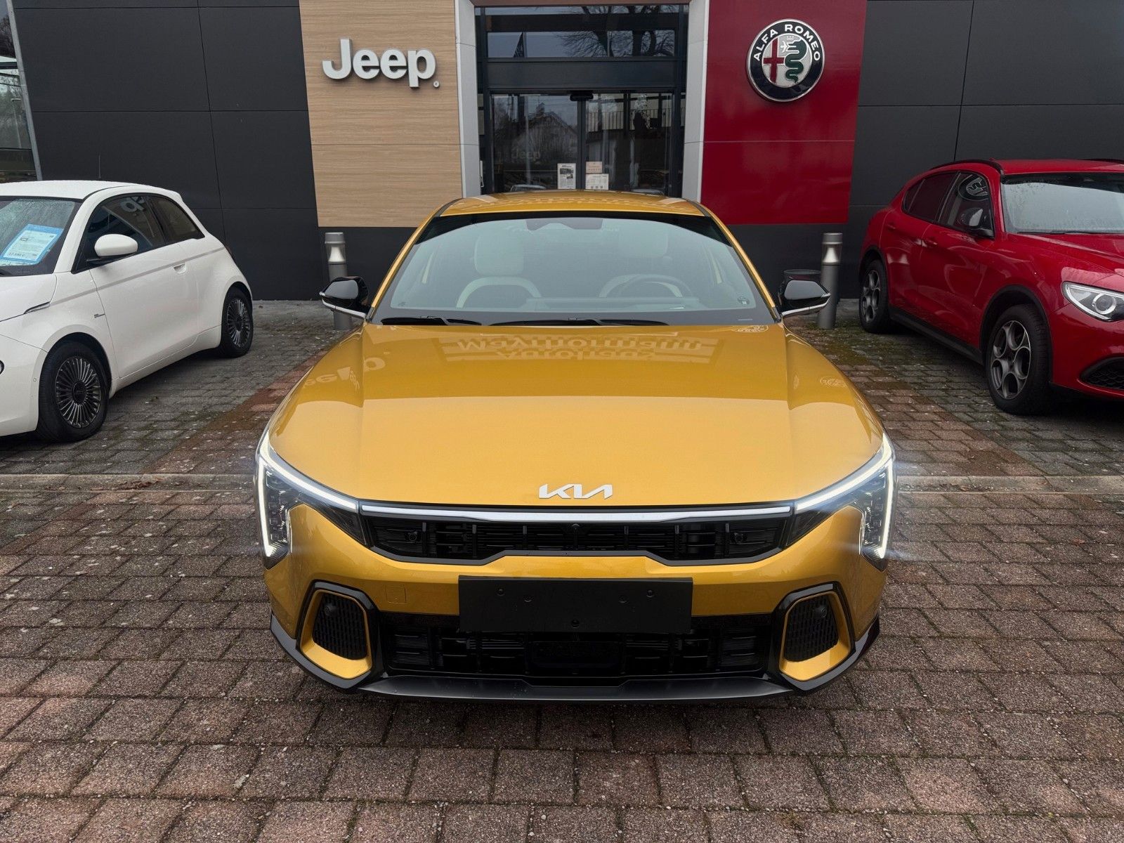 Fahrzeugabbildung Kia K4 1.6T 180PS AUT. GTL DWP+ SZ SD