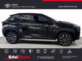 Toyota Yaris Cross Teamplayer 15 Jahre Relax Garantie - Toyota Yaris Cross Teamplayer mit Hybrid-Antrieb (Benzin/Elektro)