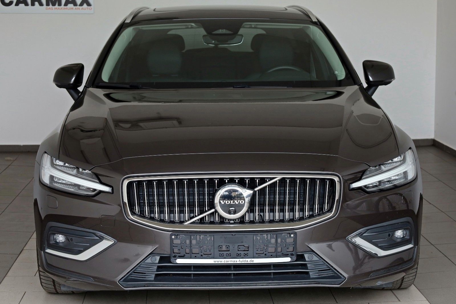 Fahrzeugabbildung Volvo V60 Kombi Plus Bright Leder,Navi,LED,PanDach,ACC
