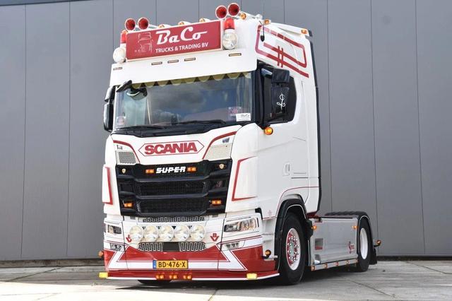 Scania 590S V8 NGS 4x2NB - NEW TACHO - ONLY 120 TKM - F
