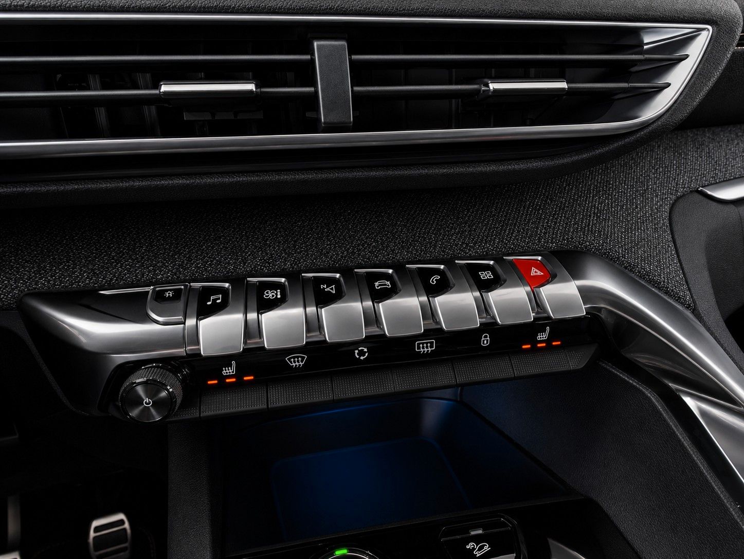 Fahrzeugabbildung Peugeot 5008 GT-LINE LEDER NAVI PANORAMA LED AHK 7-SITZE