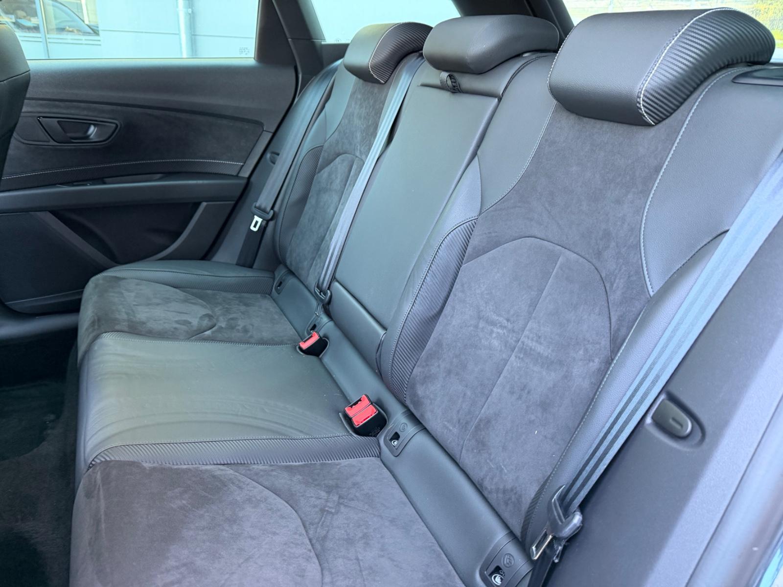 SEAT Leon ST Cupra 300 4Drive LEDER/NAVI/PANO/SHZ/AHK, миниатюра 22
