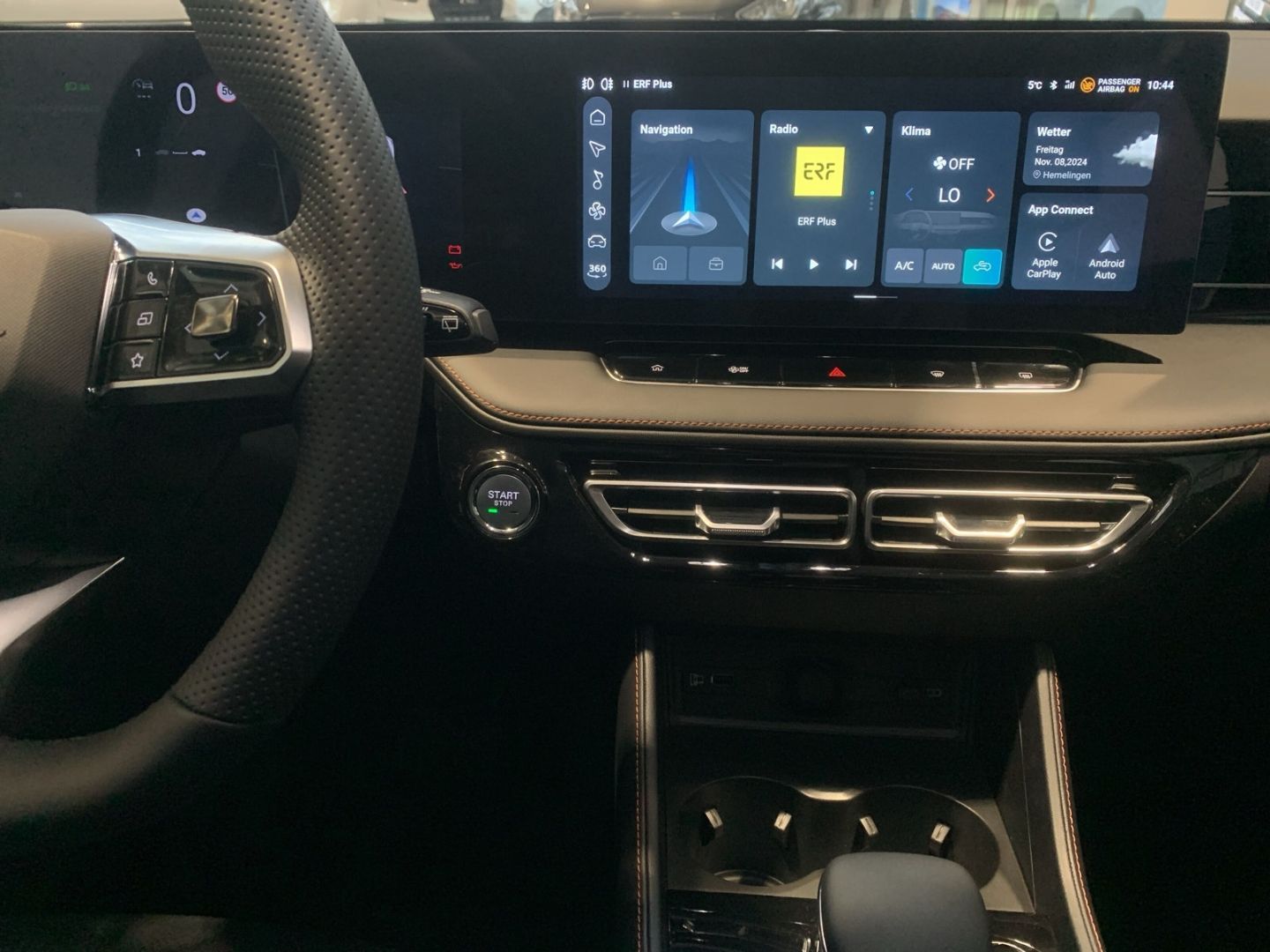 Fahrzeugabbildung MG HS PHEV Luxury Automatik- FINANZIERUNGSANGEBOT!