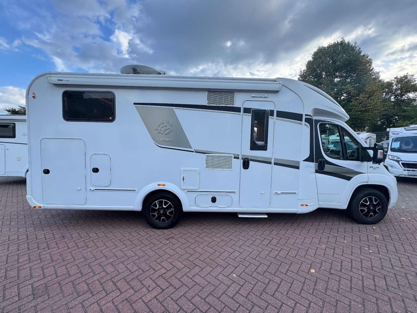 Fahrzeugabbildung Knaus SUN TI 700 MEG PLATINUM SELECTION FIAT 1.HAND