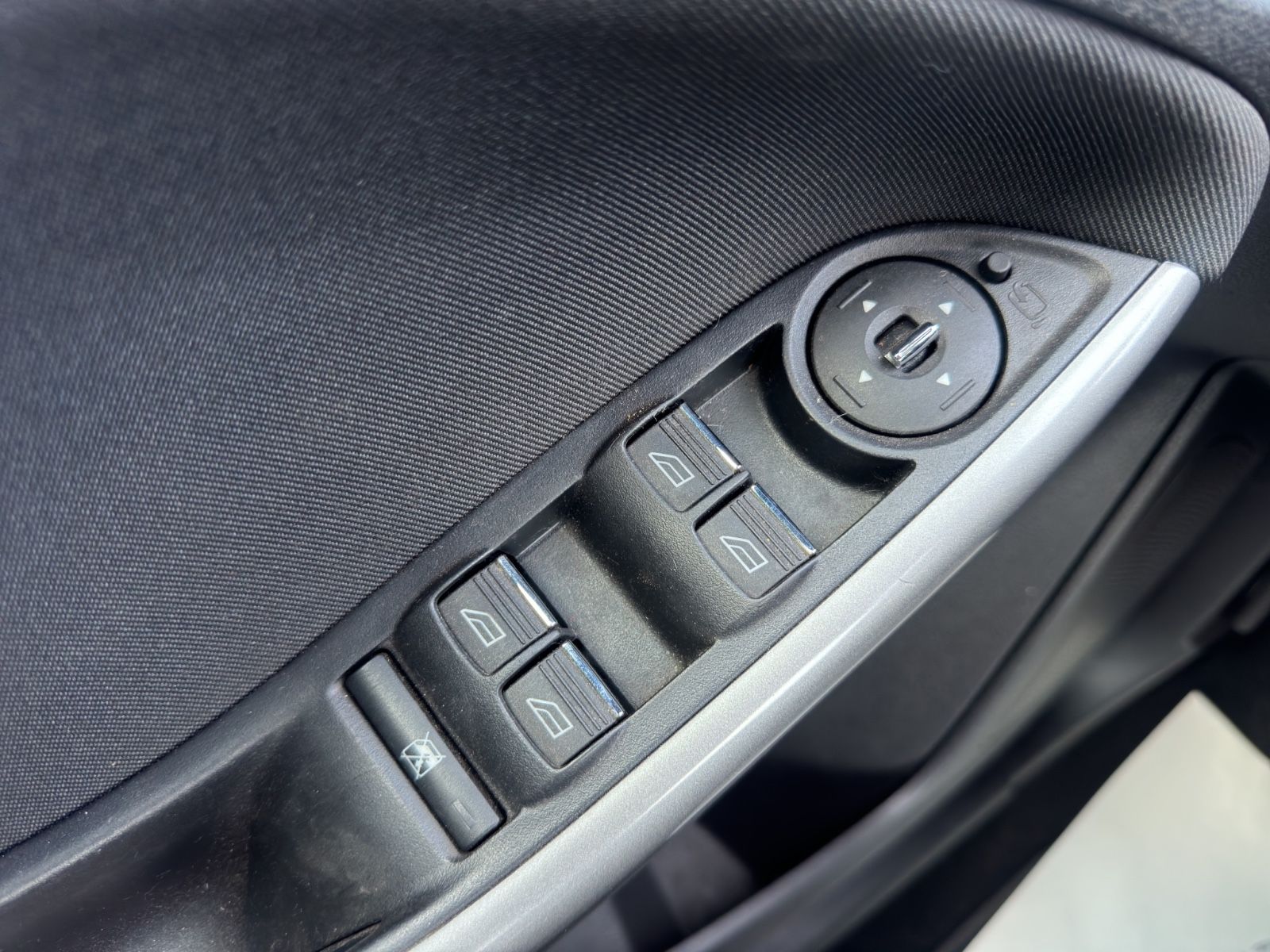 Fahrzeugabbildung Ford Focus Turnier Sync Edition/Klima./PDC/Navi
