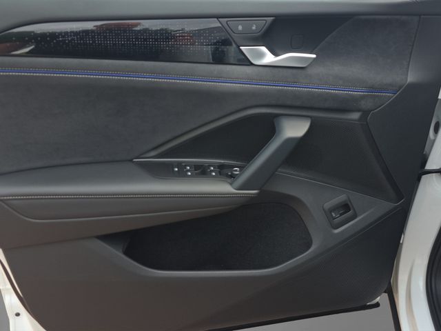 Tayron R-Line 2.0 l TDI SCR 4MOTION DSG HUD 360°