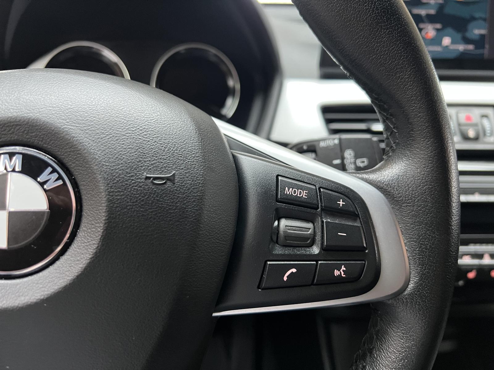 BMW X1 sDrive 18i Navi RFK LED SHZ VOLLFOLIERUNG, миниатюра 11