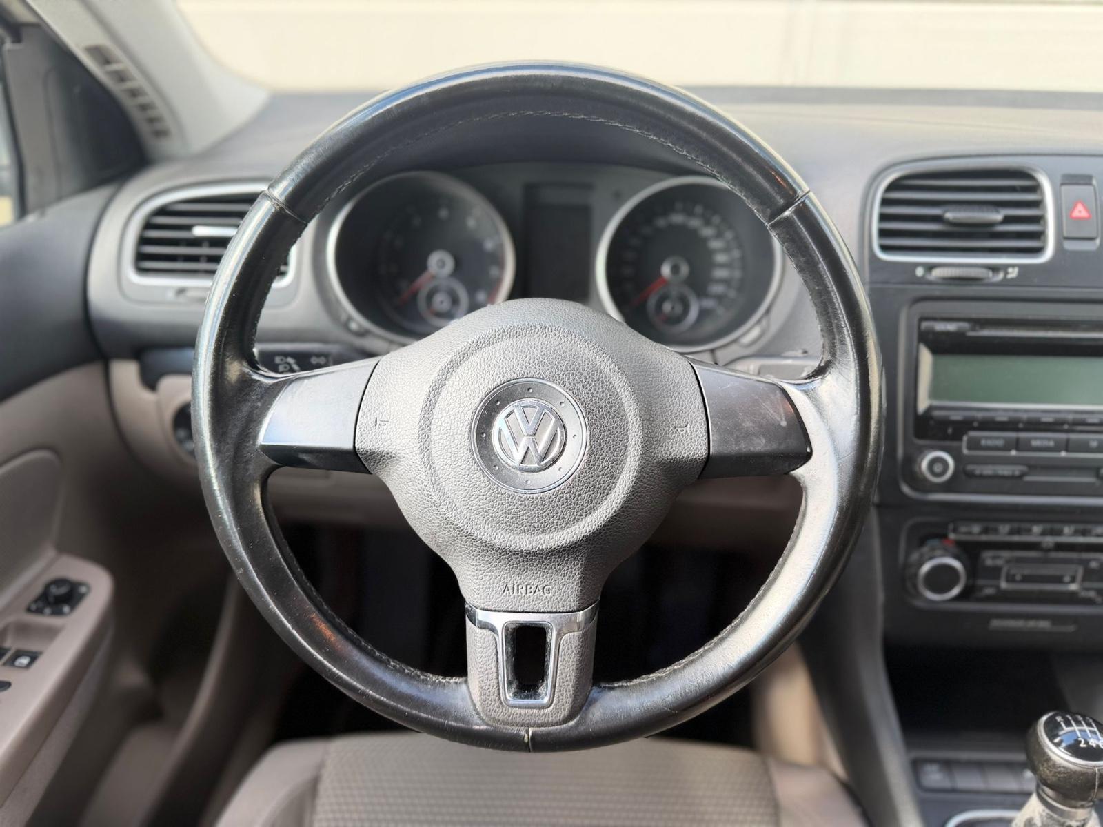 Volkswagen Golf 2009 — photo 12