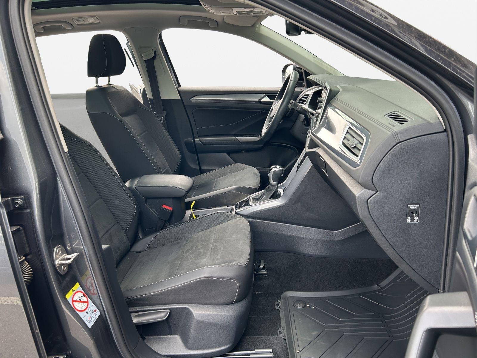 Volkswagen T-Roc Style 1.5 TSI DSG*NAVI*PANO*IQ.LIGHT*IQ.DR, миниатюра 4