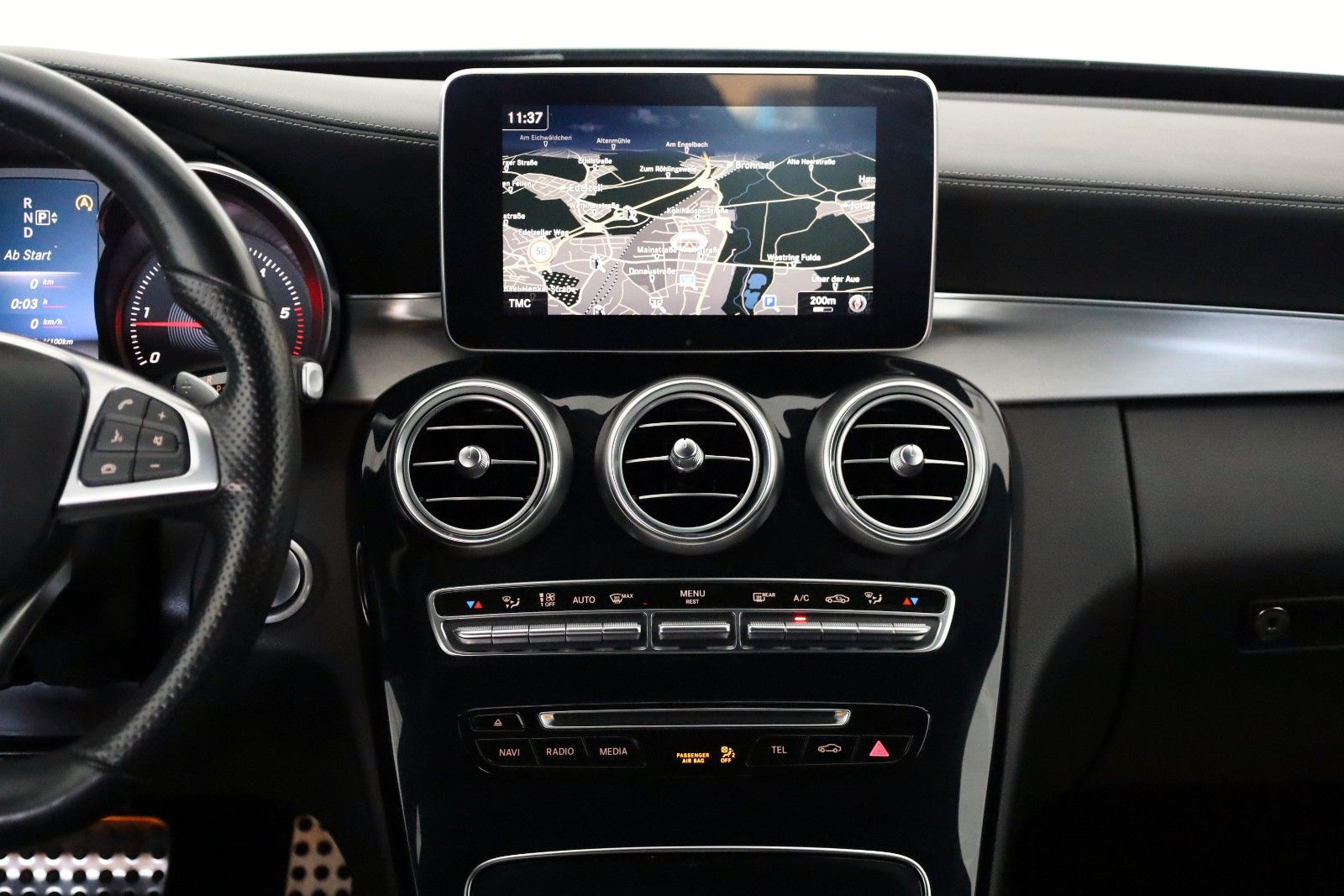 Fahrzeugabbildung Mercedes-Benz C 220d T, AMG Line,HeadUp,ACC,Keyless,Burmester