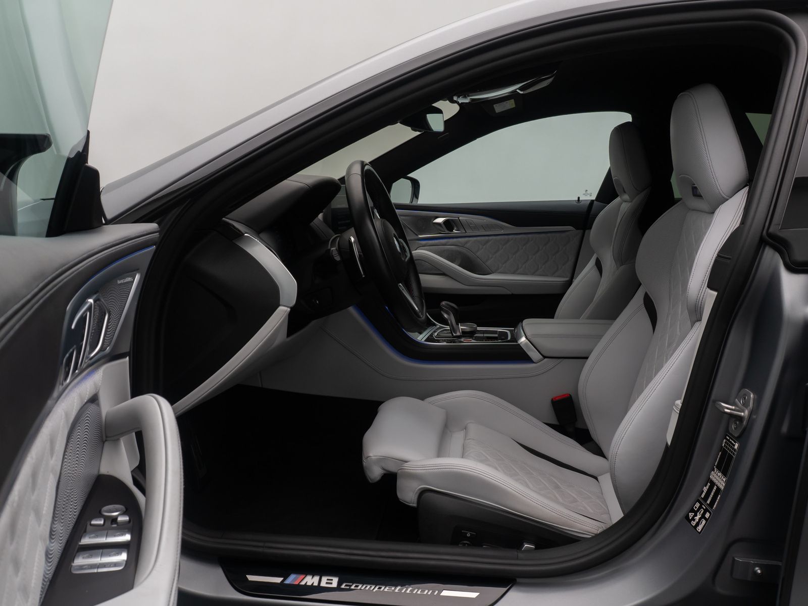 Fahrzeugabbildung BMW M8 Competition Gran Coupé Laser 360°B&W HUD Voll