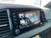 SKODA Karoq 1.5 TSI DSG Sportline KESSY AHK KAM MATRIX bei Autohaus Landmann & Maier OHG