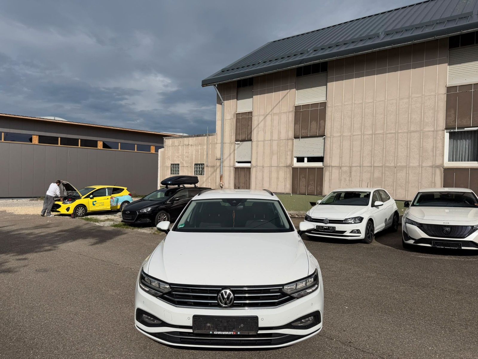 Volkswagen Passat Variant 2019, 2.0D dīzelis, Automāts, Universāls, Balts — Latvijā