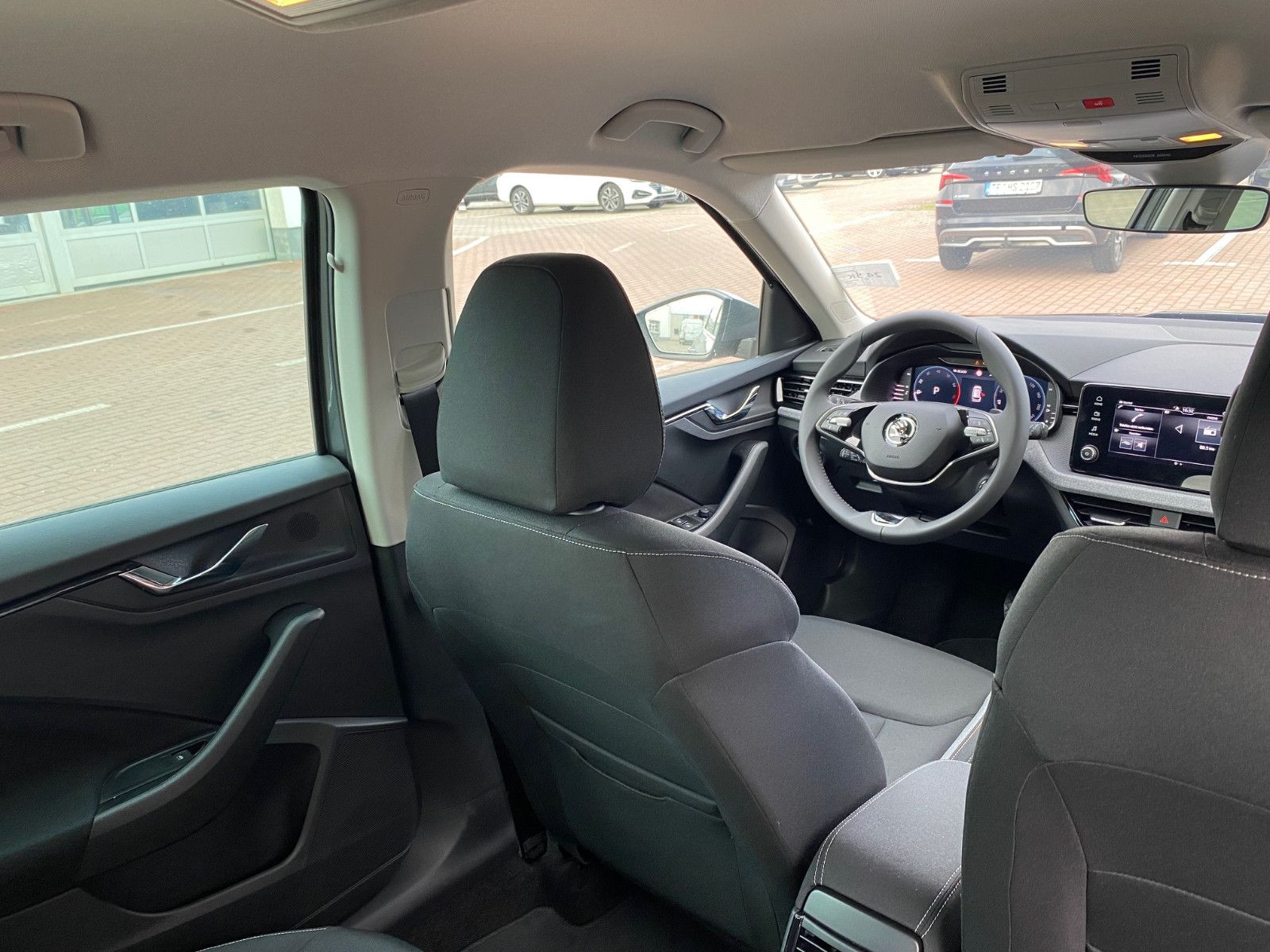 Fahrzeugabbildung SKODA Kamiq Selection