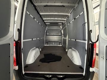 Mercedes Sprinter - 9