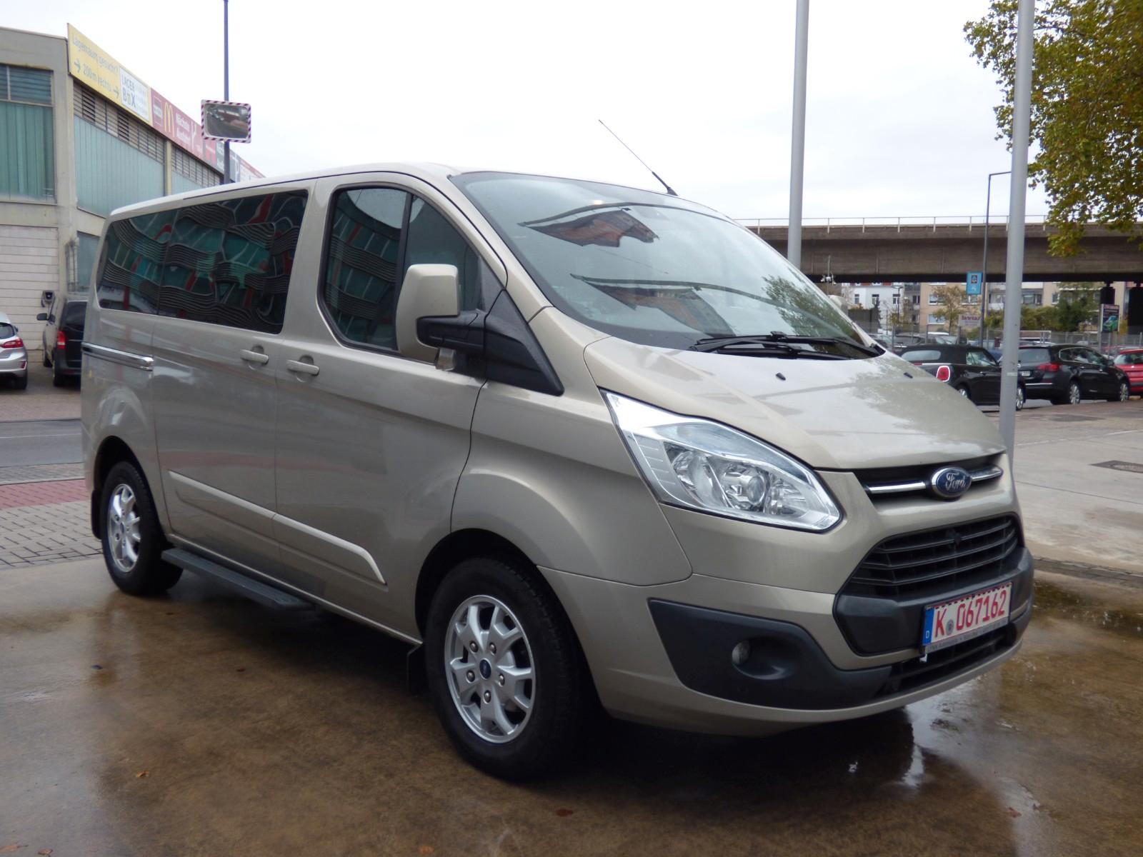 Ford Tourneo Custom